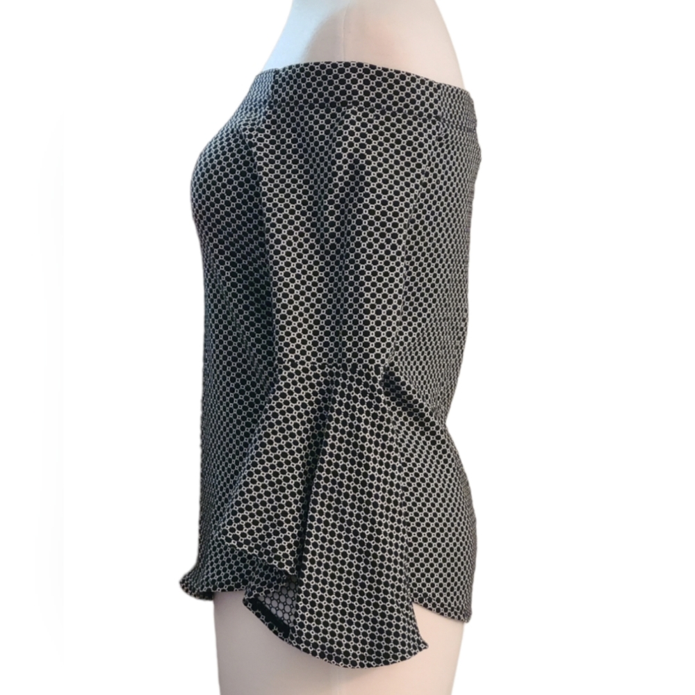 Karen Kane size L black top - Picture 2 of 9
